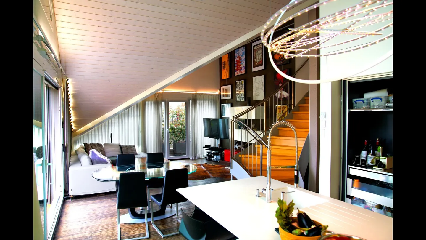 Splendido Attico Duplex nel Cuore di Mies - Foto 4 di 7