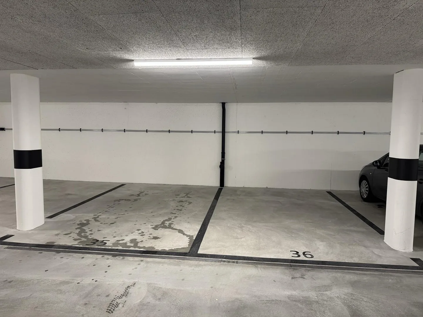 Parking space in the Grossfeld district Seewen - Photo 2 of 3
