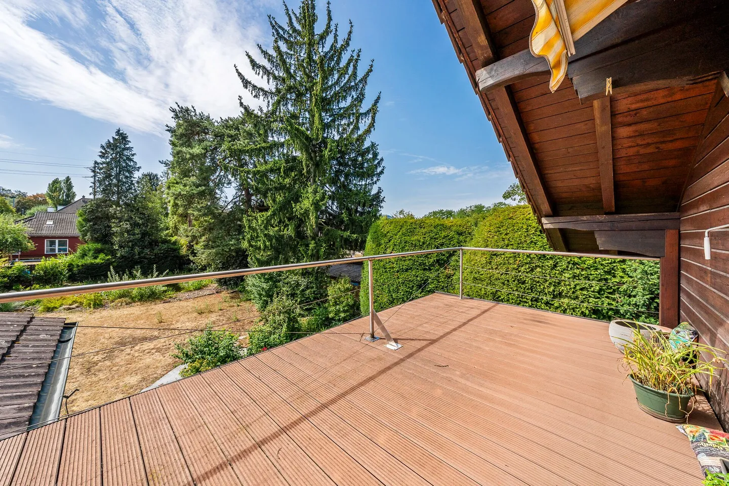 Living Happiness by the Water: Exclusive 5.5 Room House with Private Nature Oasis - Photo 21 of 27