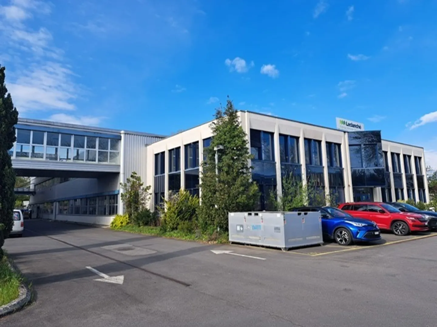 SPORT 42, 3842m2 Hall Ideally Located - Photo 1 of 10