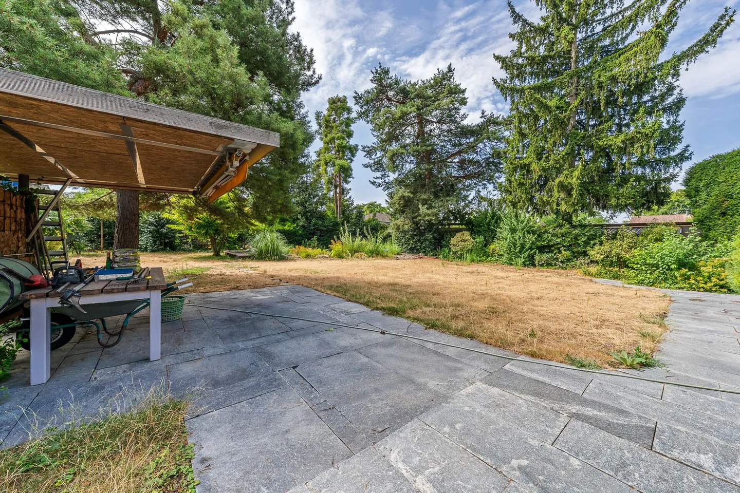 Living Happiness by the Water: Exclusive 5.5 Room House with Private Nature Oasis - Photo 22 of 27