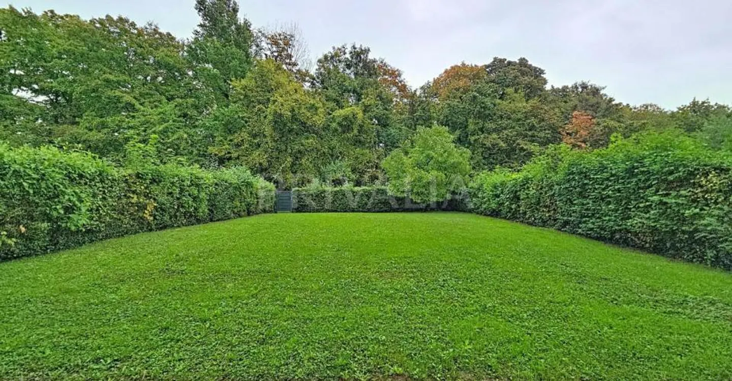 Bel appartement de 6,5 pièces en rez-de-jardin au sein d'une résidence de standing - Foto 8 di 9