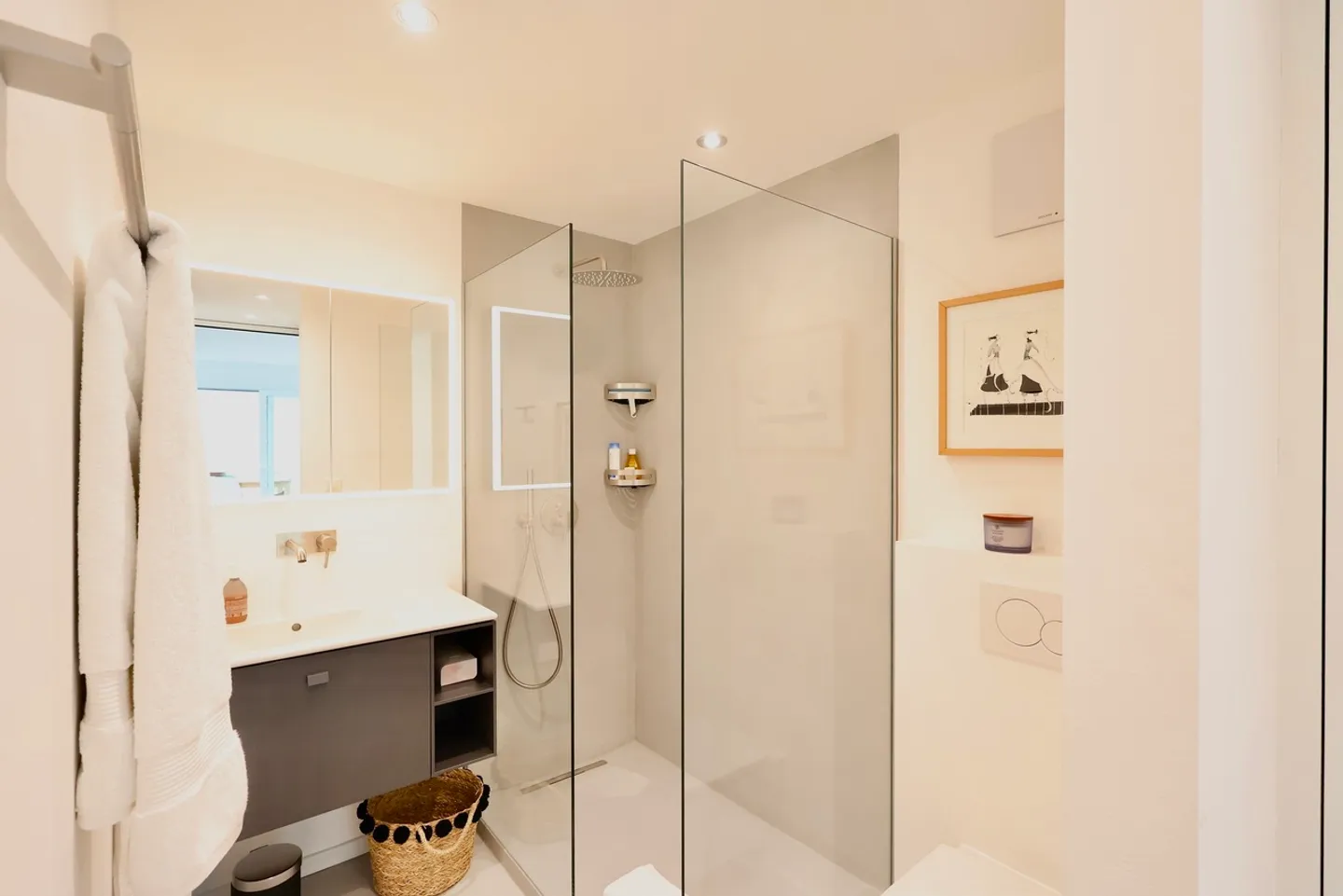 APPARTEMENT 3.5 PIÈCES DE STANDING AVEC VUE PANORAMIQUE - Photo 8 sur 13