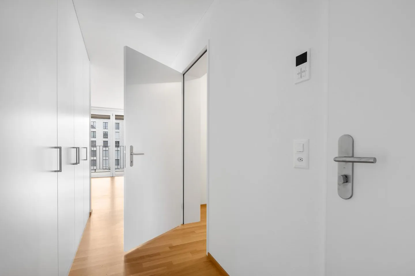 Modern Apartment in Bülach - Photo 11 of 12