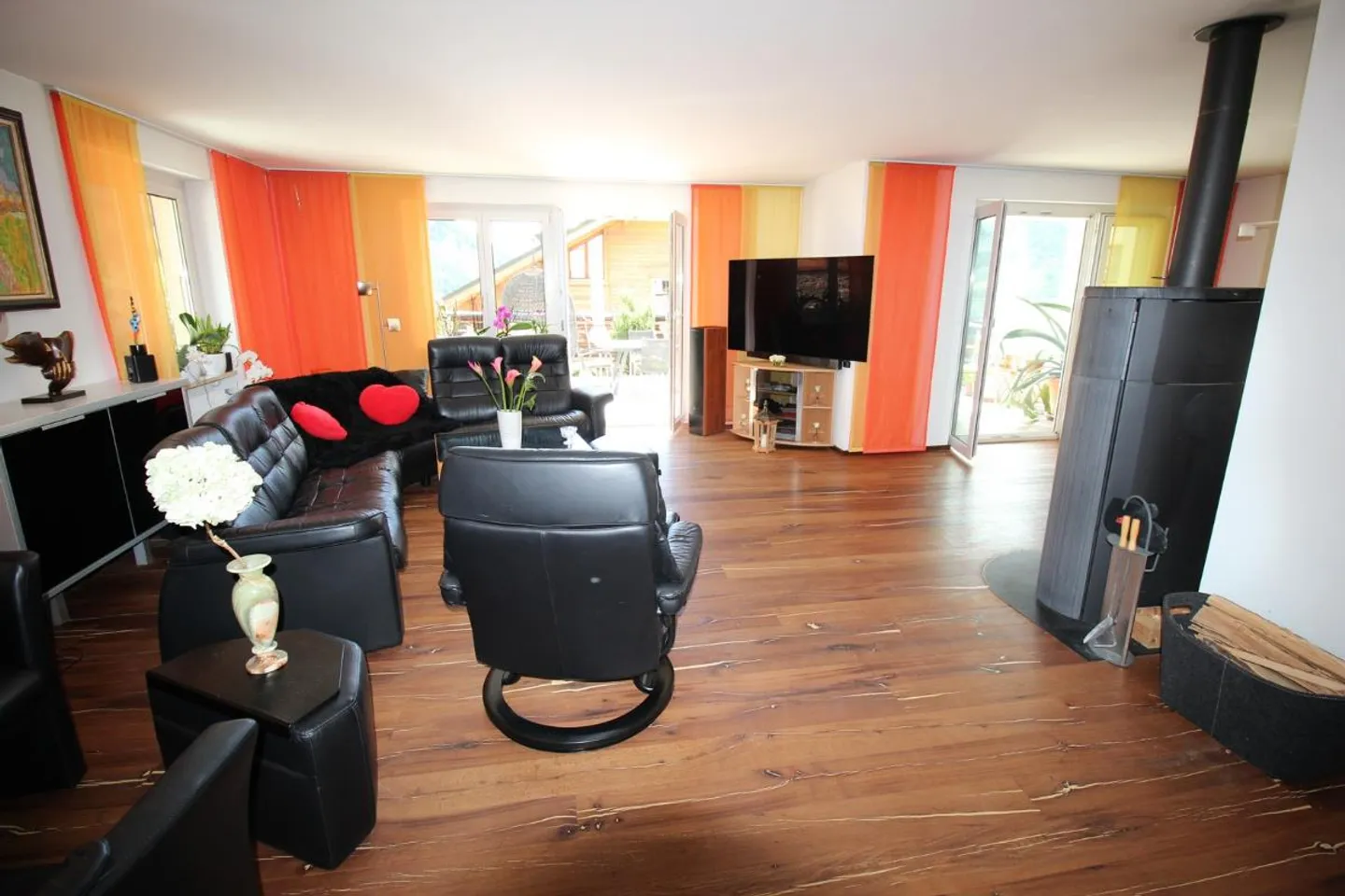 Chalet in vendita - Foto 2 di 9