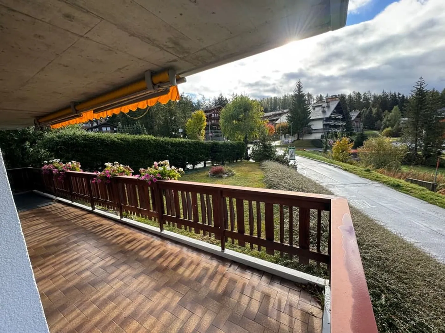 3,5-Zimmer-Wohnung am Eingang von Crans in einer Residenz mit Schwimmbad - Foto 13 von 13