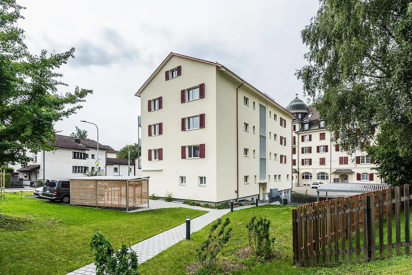 Oasi cittadina soleggiata a Neudorf - Appartamento elegante con balcone - Foto 1 di 8