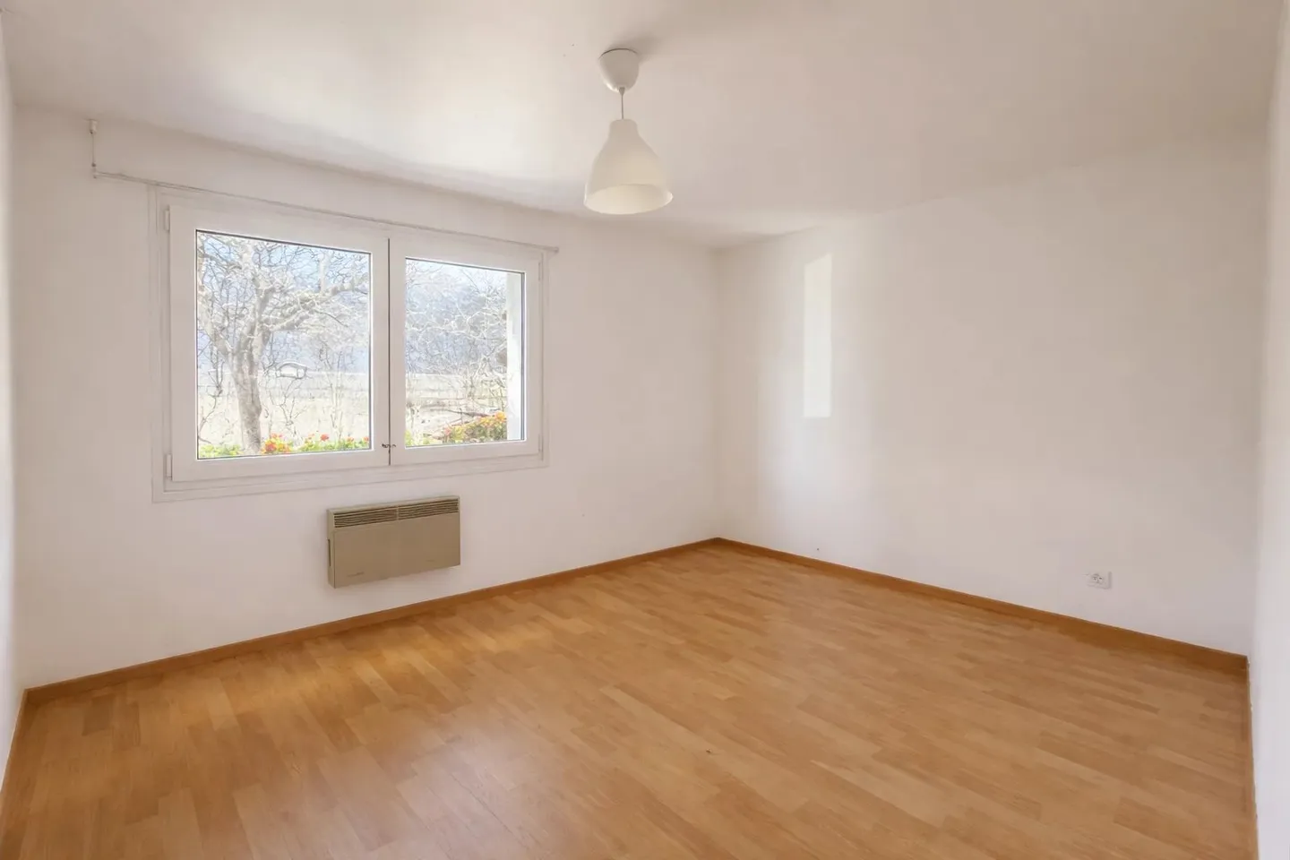 Potential-Filled House with 2 Apartments - Photo 13 of 16