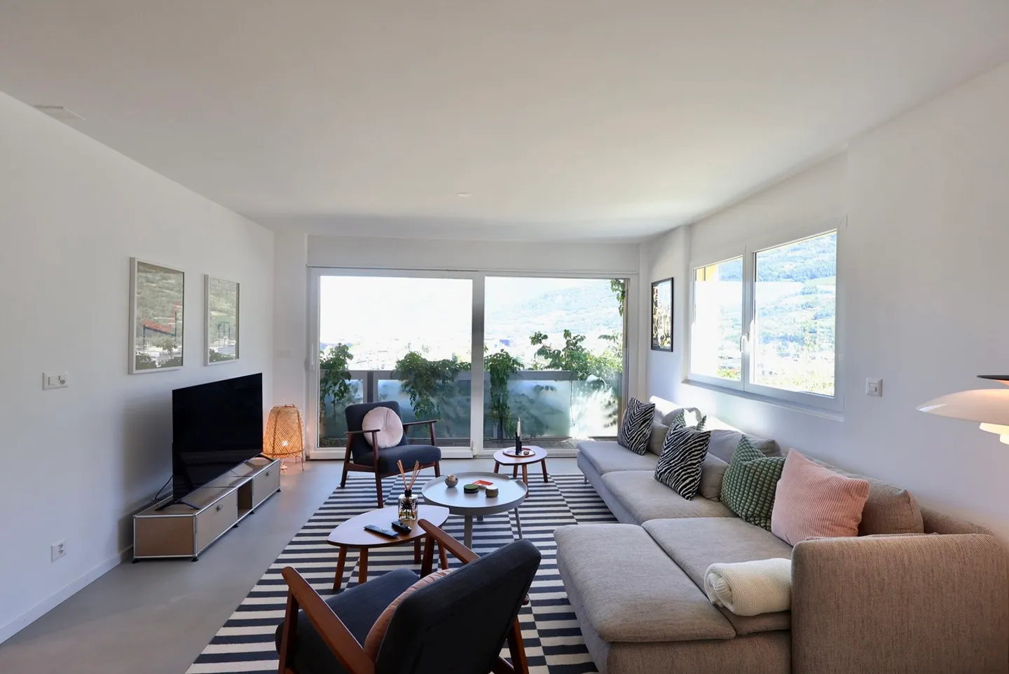 APPARTEMENT 3.5 PIÈCES DE STANDING AVEC VUE PANORAMIQUE - Photo 12 sur 13