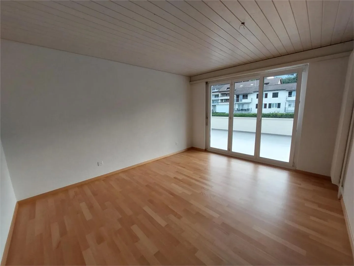 3.5 Room Apartment - Photo 11 of 16