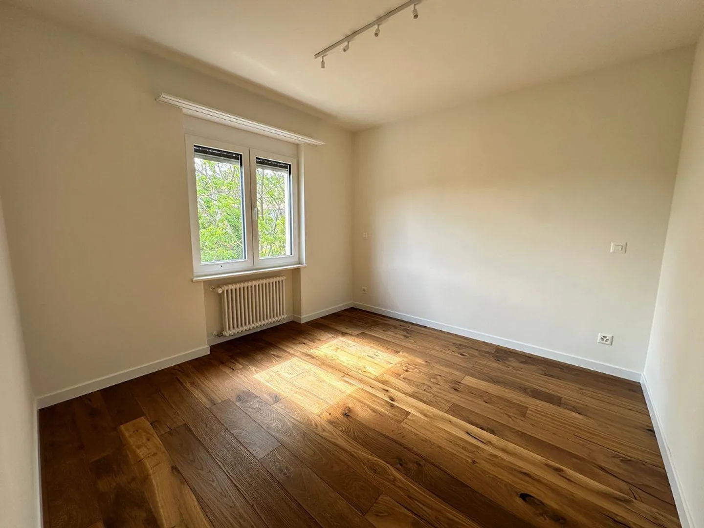 Geräumige Wohnung mit Terrasse - Foto 7 von 11