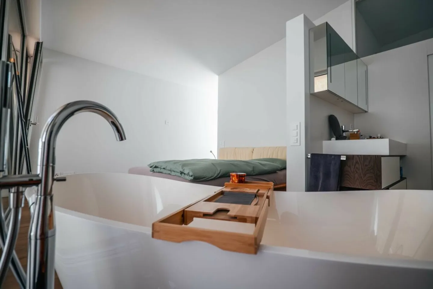 Modern Villa in Tranquil Area - Photo 10 of 31