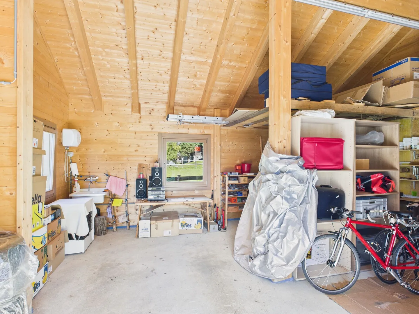 Wunderschönes Chalet mit unverbauter Aussicht auf die Berge - Foto 14 von 16