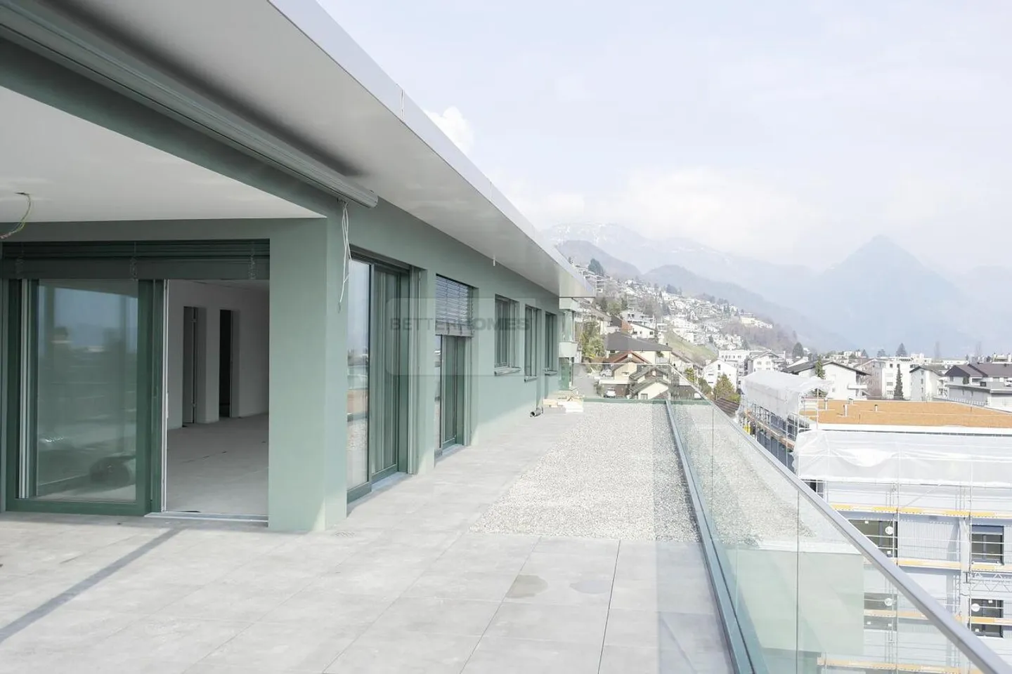 MODERN MIT PANORAMA UND SKY-TERRASSE - Foto 1 von 6