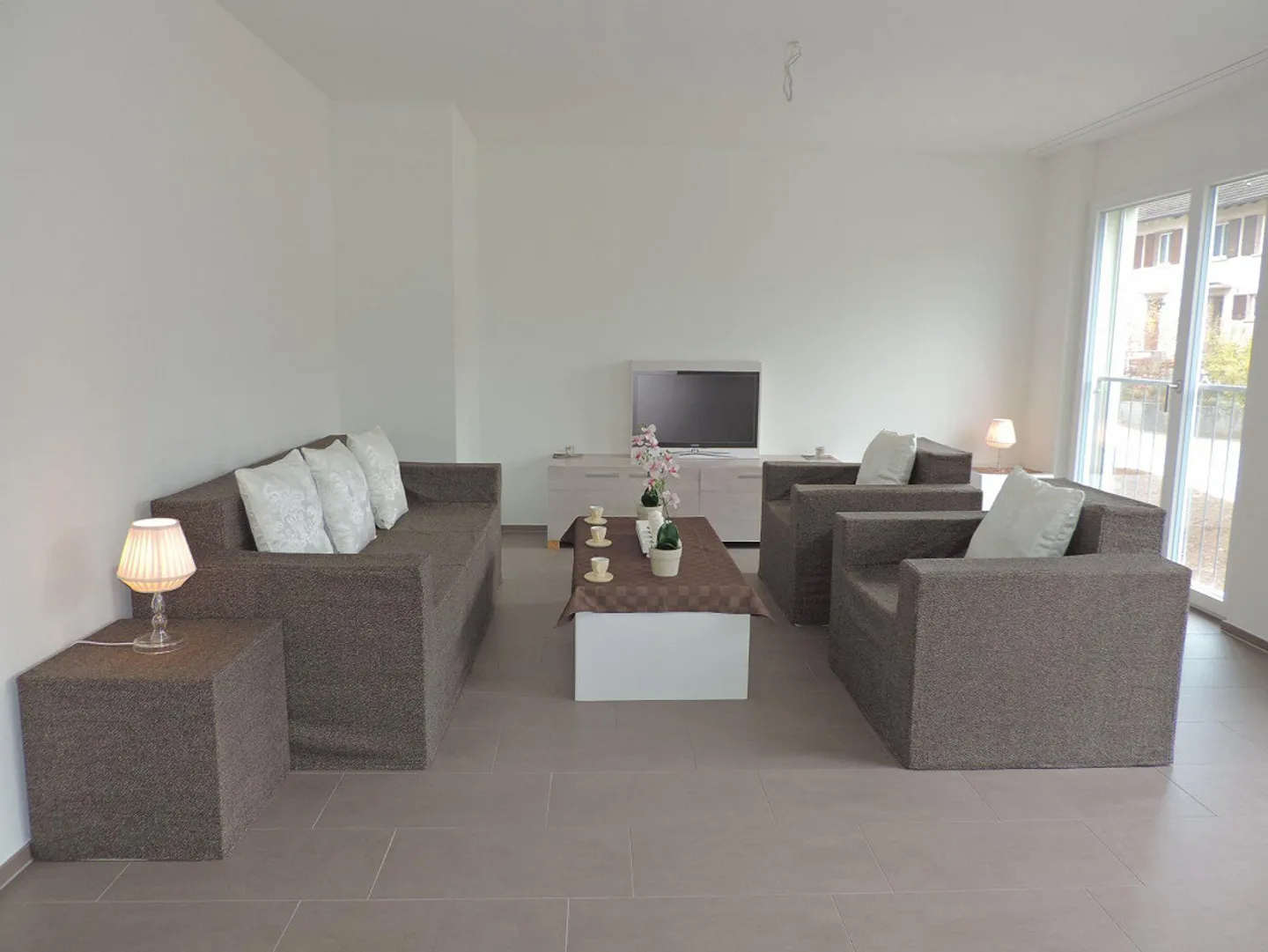 Helle 4.5 Zimmerwohnung - Foto 4 von 13