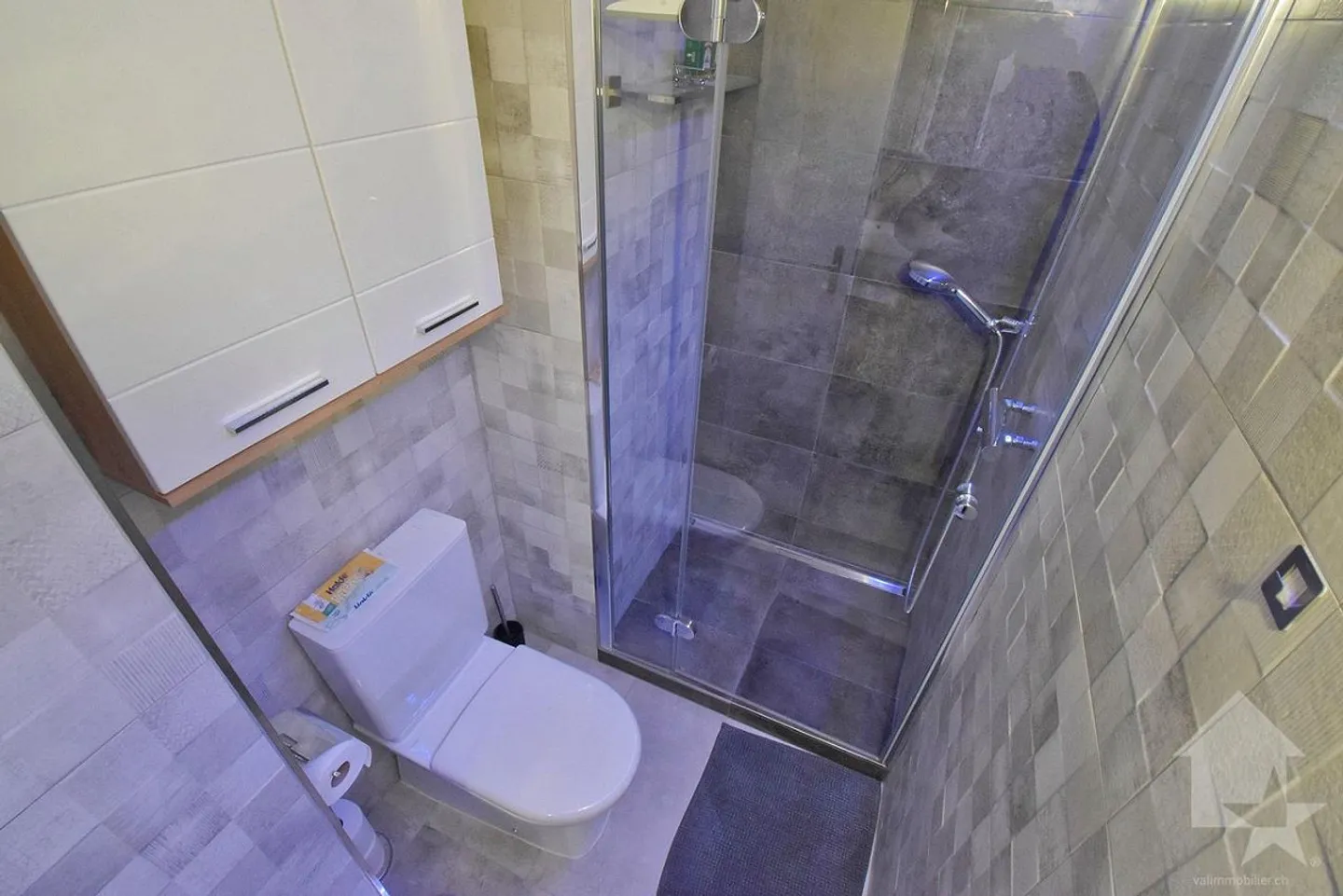 5,5-Zimmer-Penthouse-Wohnung komplett renoviert - Foto 15 von 16