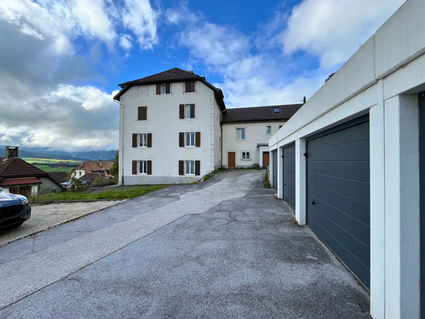 Appartamento ristrutturato e confortevole di 3 stanze con garage - Foto 15 di 15