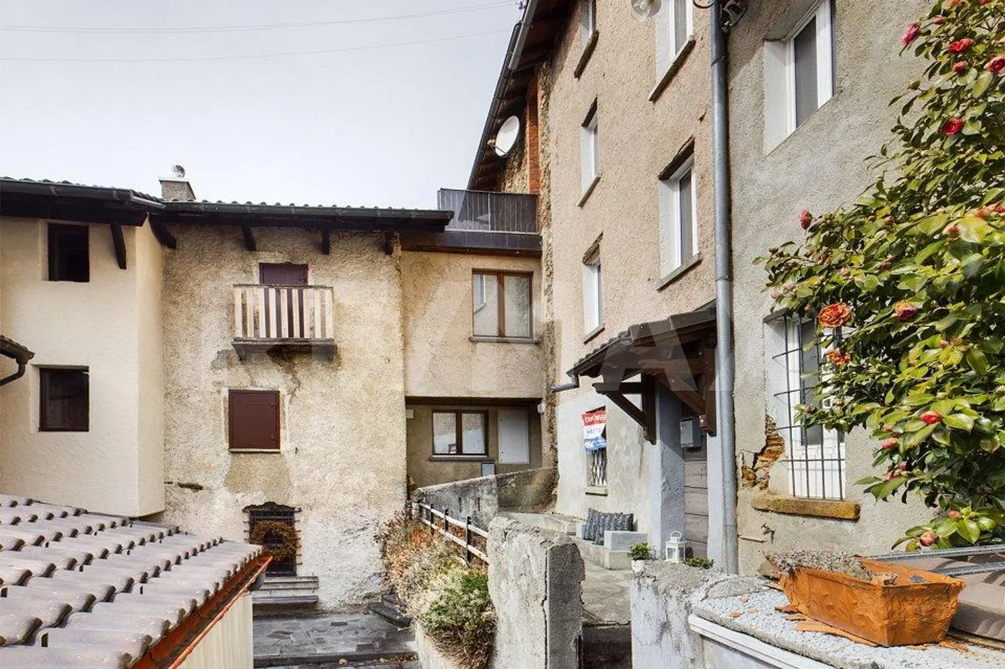 Valcolla: Casa del nucleo del villaggio unica con progetto di ristrutturazione - anche seconda residenza! - Foto 9 di 13