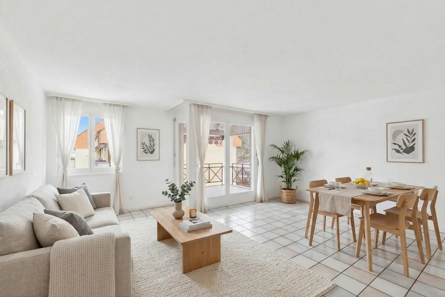 Charming penthouse with balcony - Photo 1 of 9