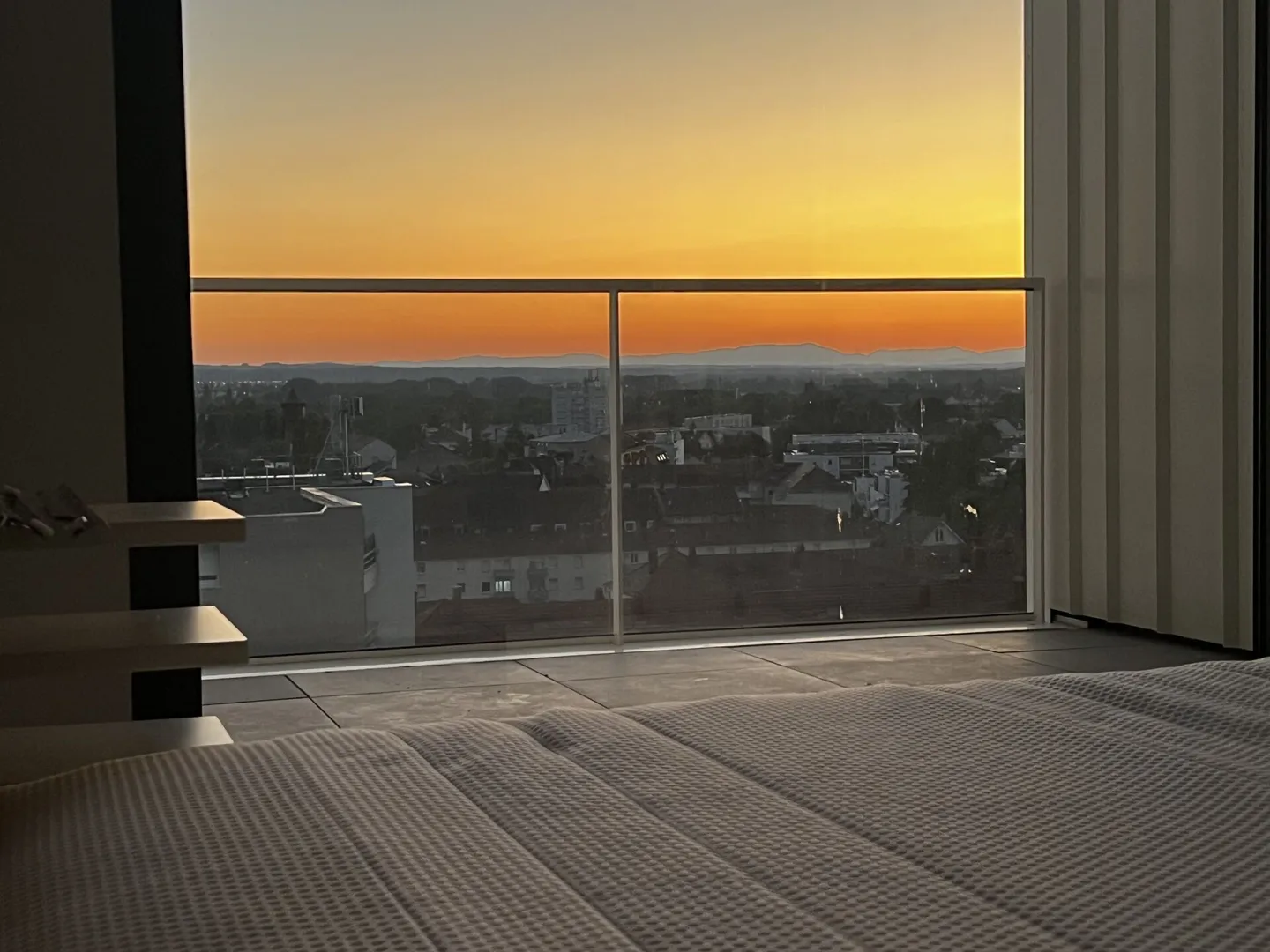 Appartement moderne 4 pièces au coin des trois frontières avec vue sur le Rhin - Idéal pour les expatriés - Photo 11 sur 13