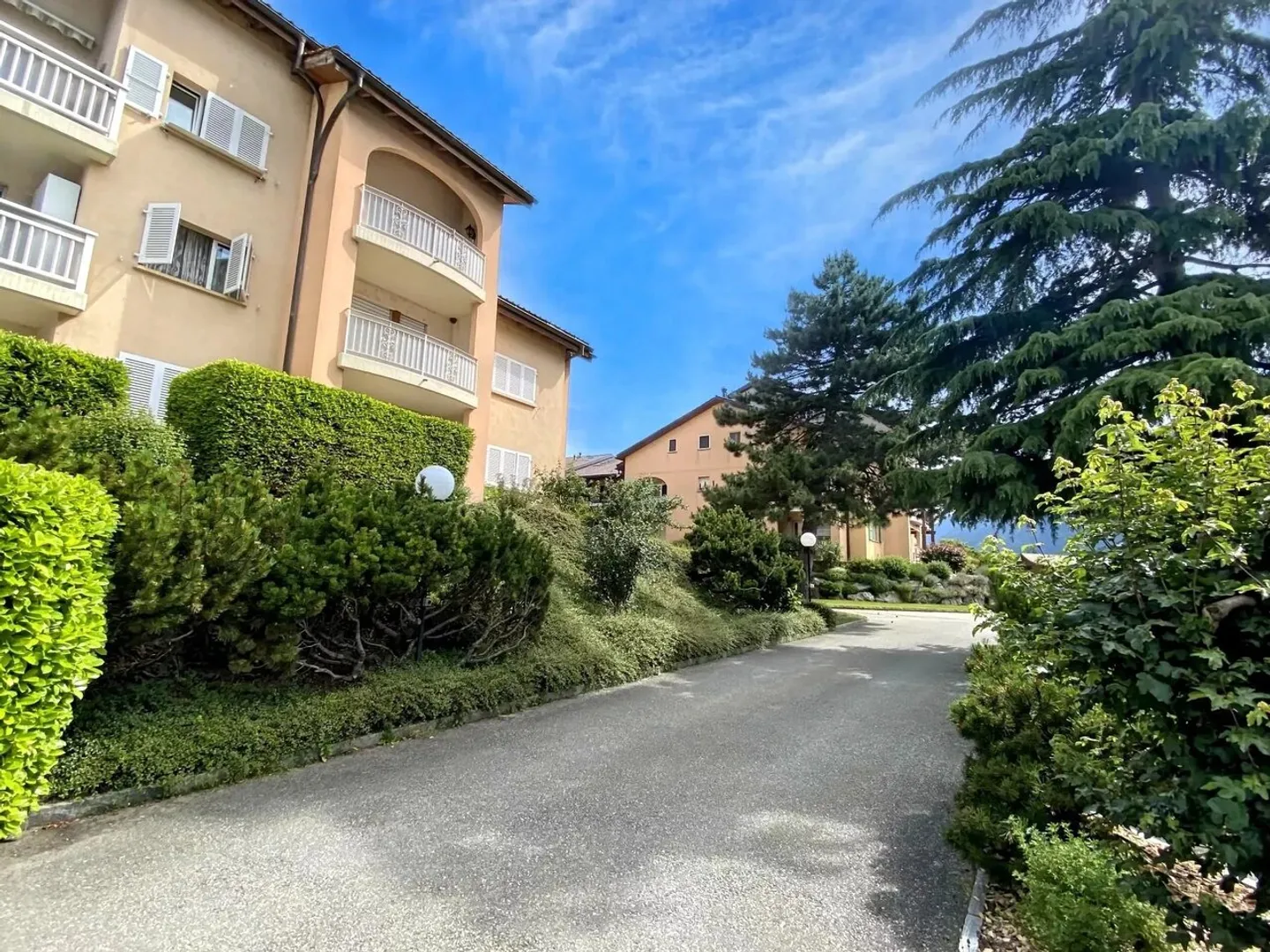 SAILLON (VS); Bellissimo appartamento duplex di 3,5 locali nel cuore delle terme di Saillon - Foto 1 di 13