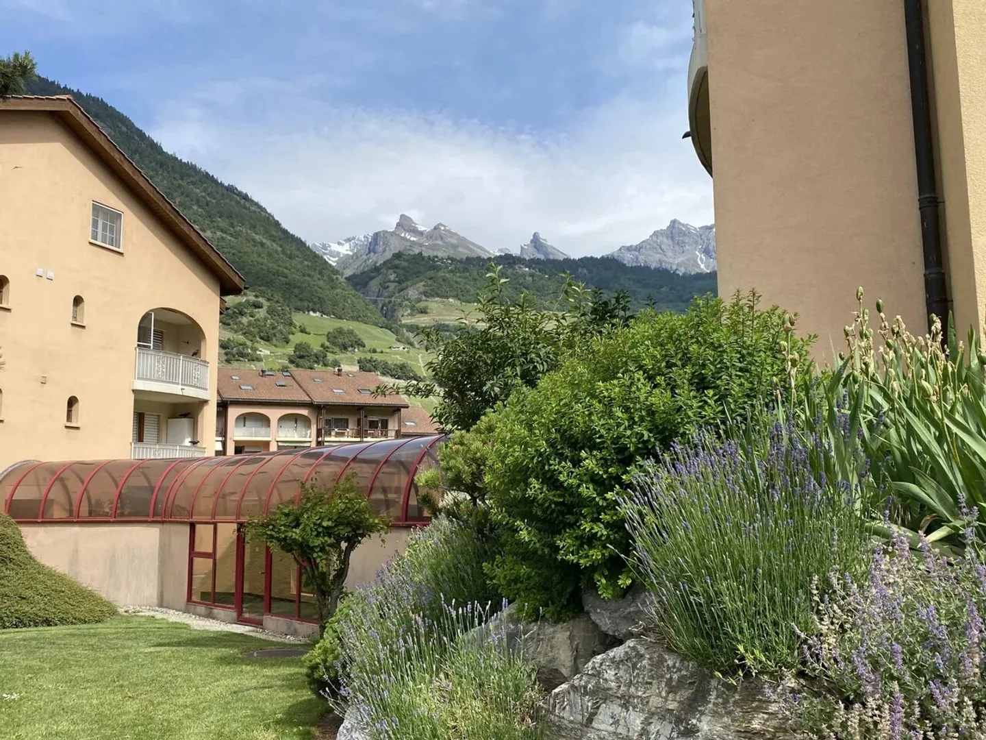 SAILLON (VS); Bellissimo appartamento duplex di 3,5 locali nel cuore delle terme di Saillon - Foto 5 di 13
