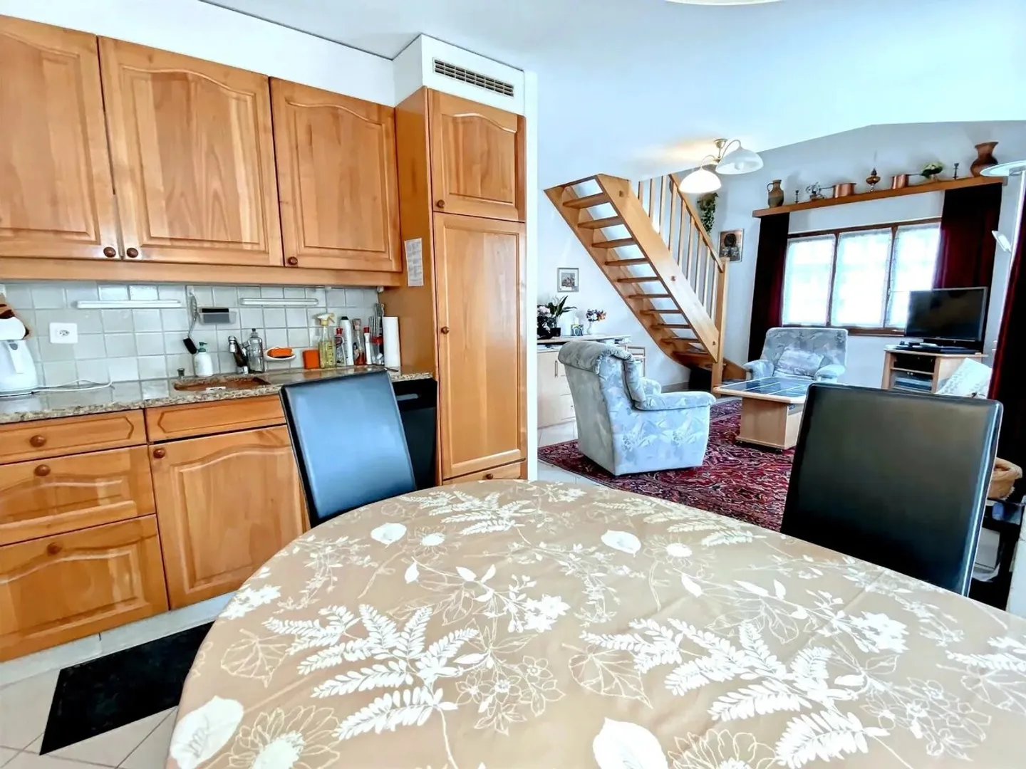 SAILLON (VS); Bellissimo appartamento duplex di 3,5 locali nel cuore delle terme di Saillon - Foto 8 di 13