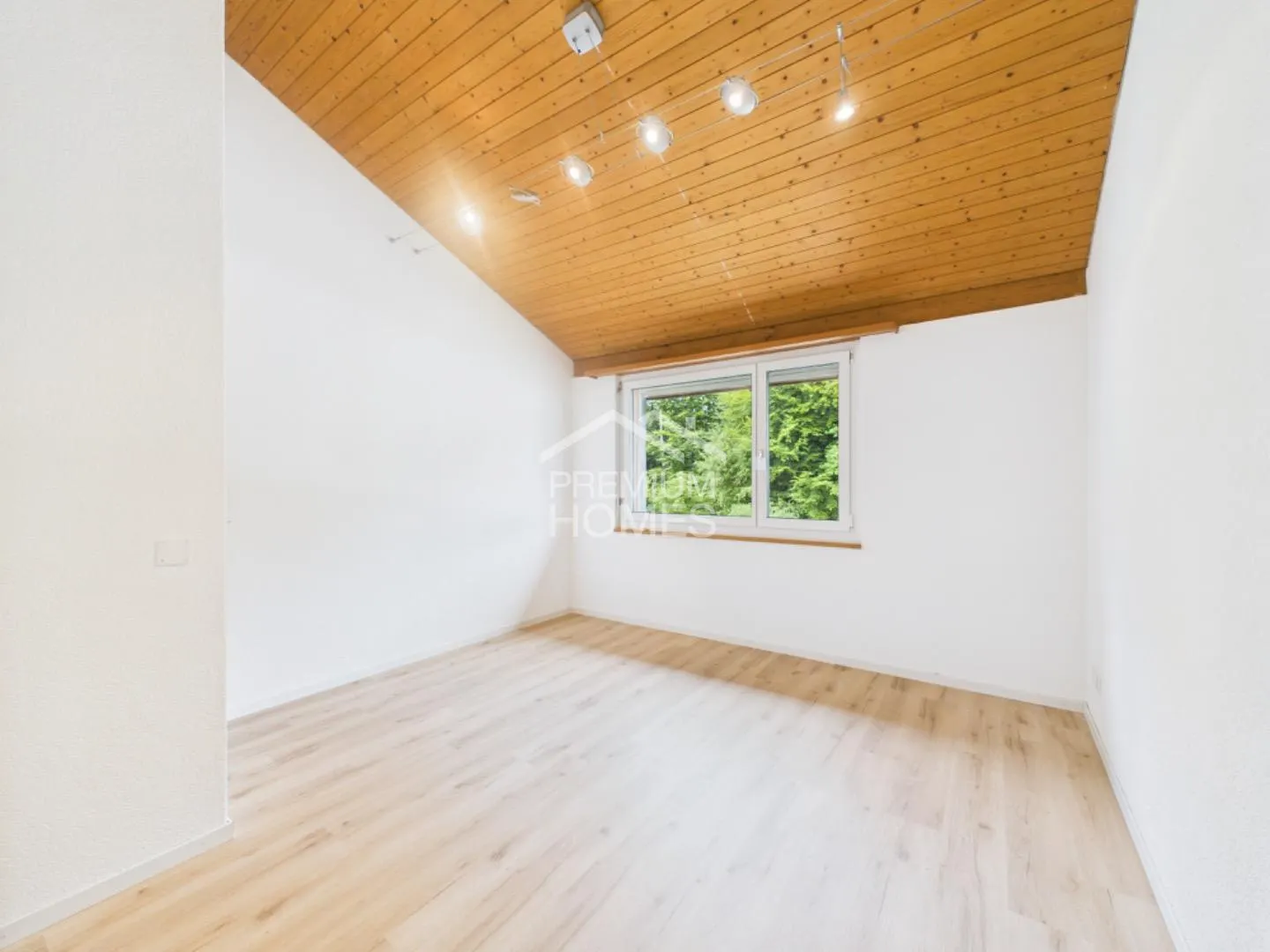 More than a house - Your new retreat - Photo 8 of 9