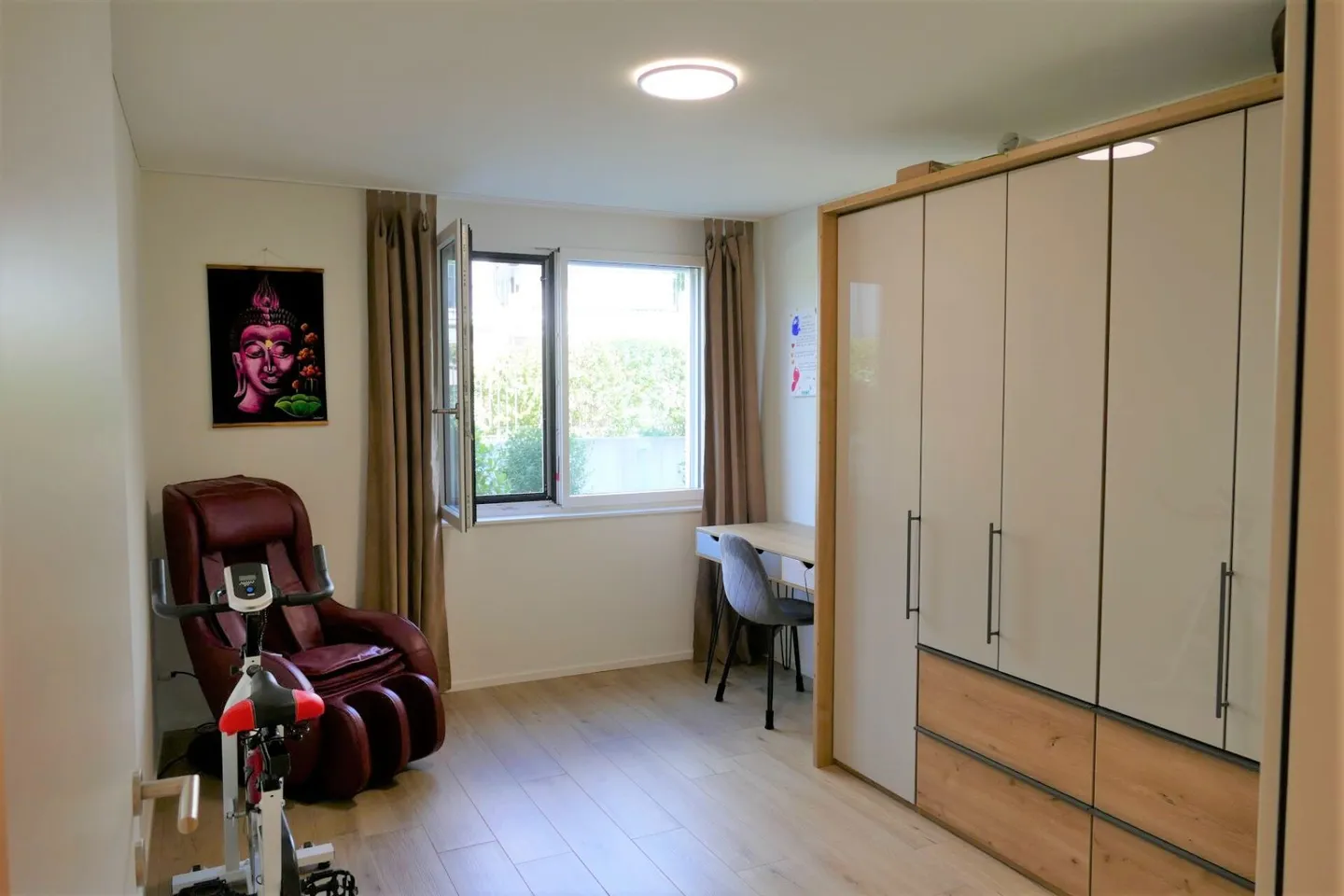 4.5-room ground floor apartment with garden seating area - Photo 8 of 13