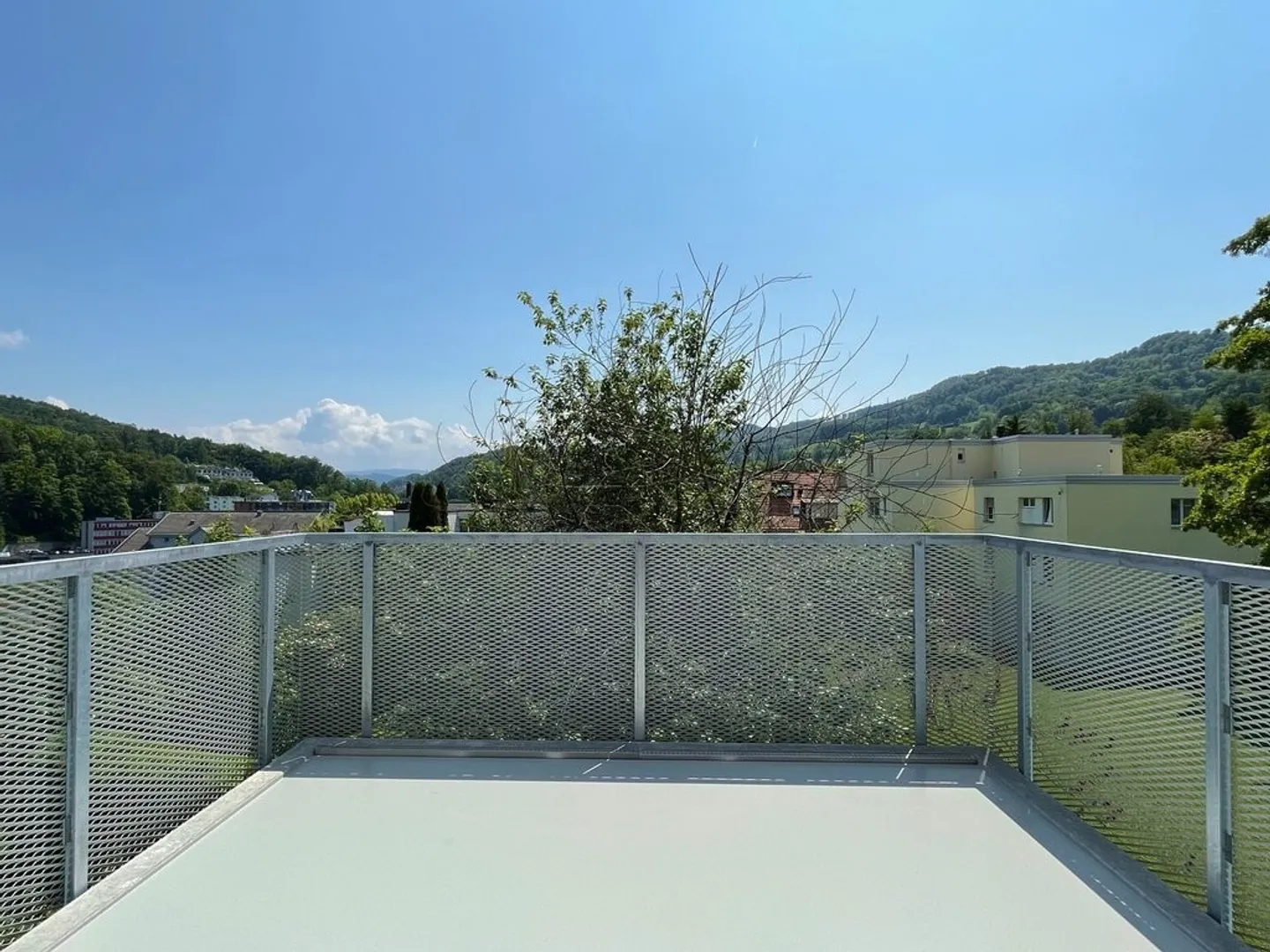 Appartement de 3,5 pièces entièrement rénové en 2023 - Photo 9 sur 9