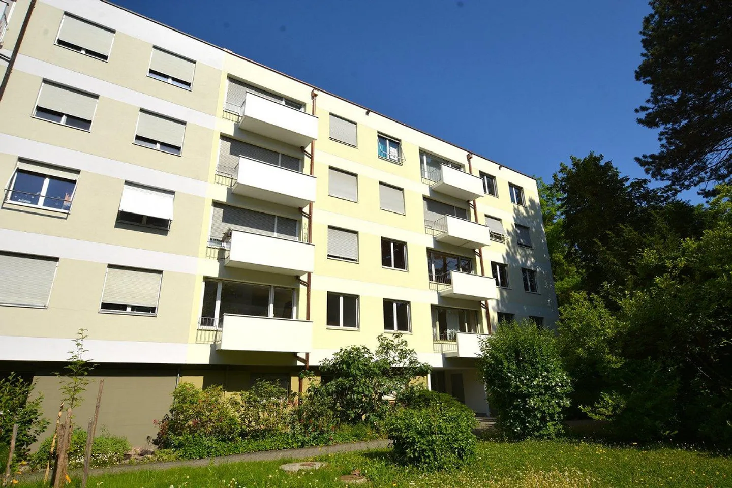 Living in Green – Quality of Life in Park-like Surroundings - Photo 1 of 13