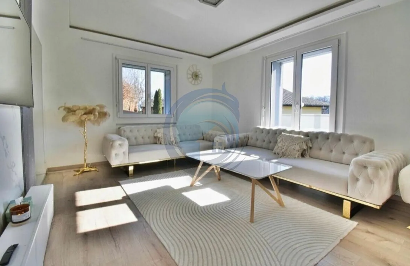 BELLE VILLA INDIVIDUELLE RÉNOVÉE AVEC GRAND TERRAIN ET VUE DÉGAGÉE - Foto 3 von 8