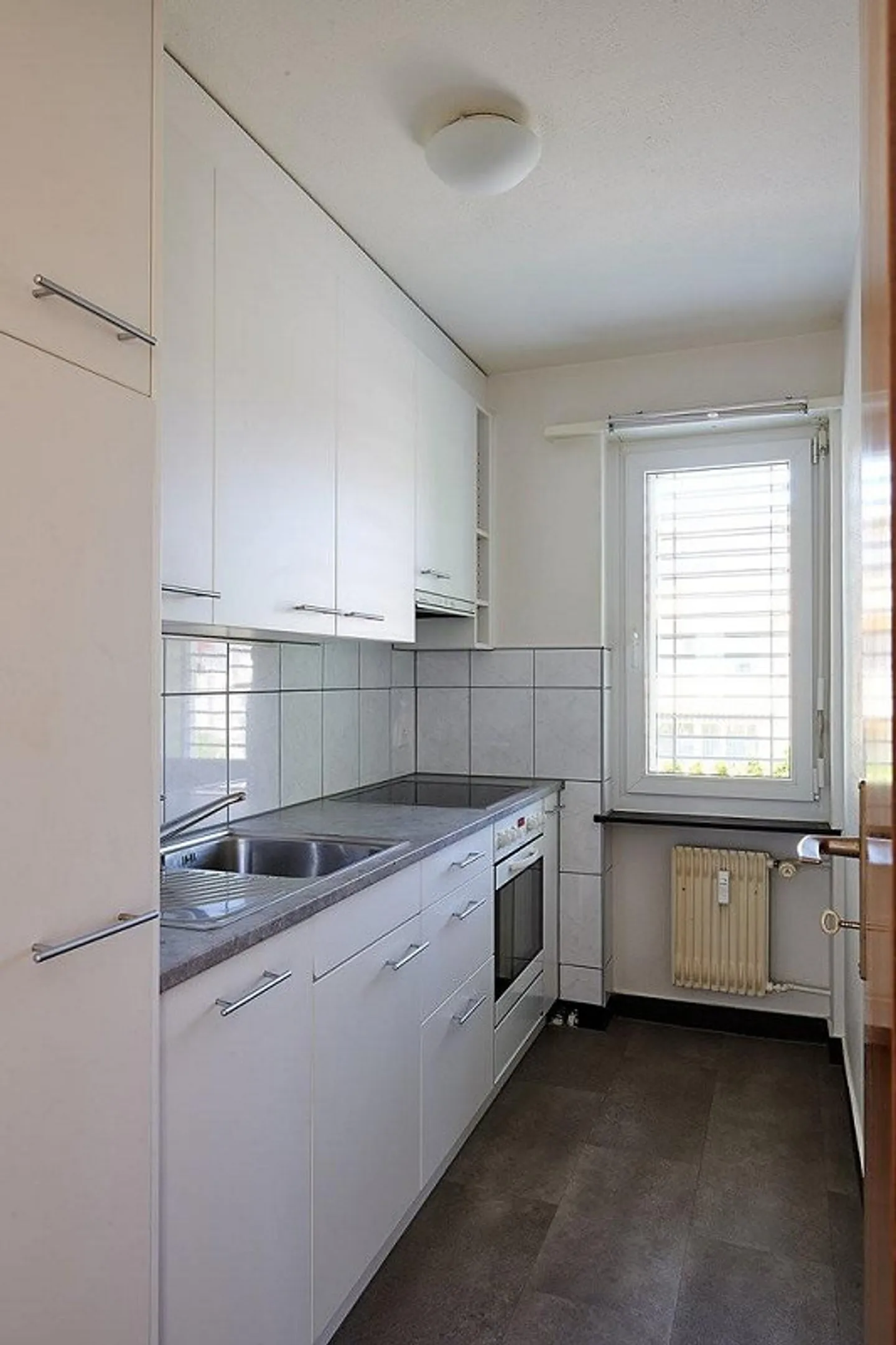 Charmante Wohnung mit Balkon - Foto 3 von 10