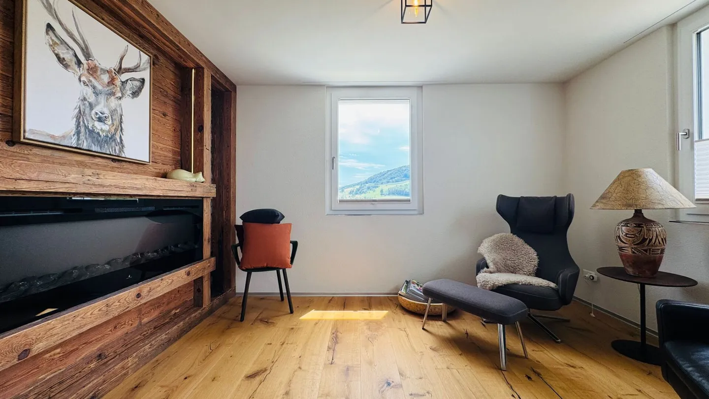 As new 5.5-room attic apartment with large terrace, 2 bathrooms and 3 indoor parking spaces - Photo 10 of 18