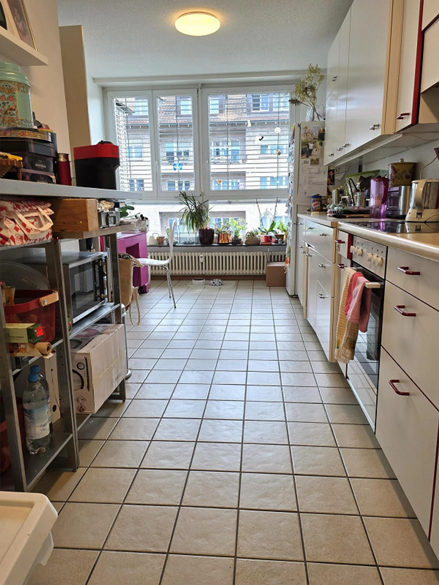 In the Schützenmatt district, spacious 4-room apartment - Photo 6 of 9