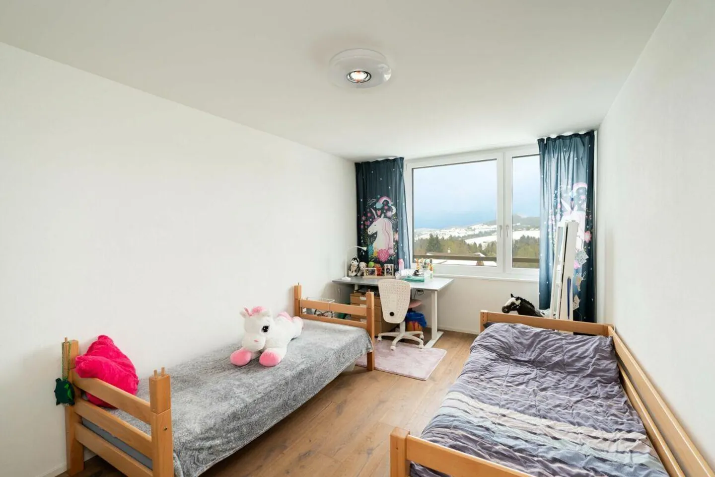 Appartement moderne dans un emplacement calme avec vue fantastique - Photo 8 sur 12