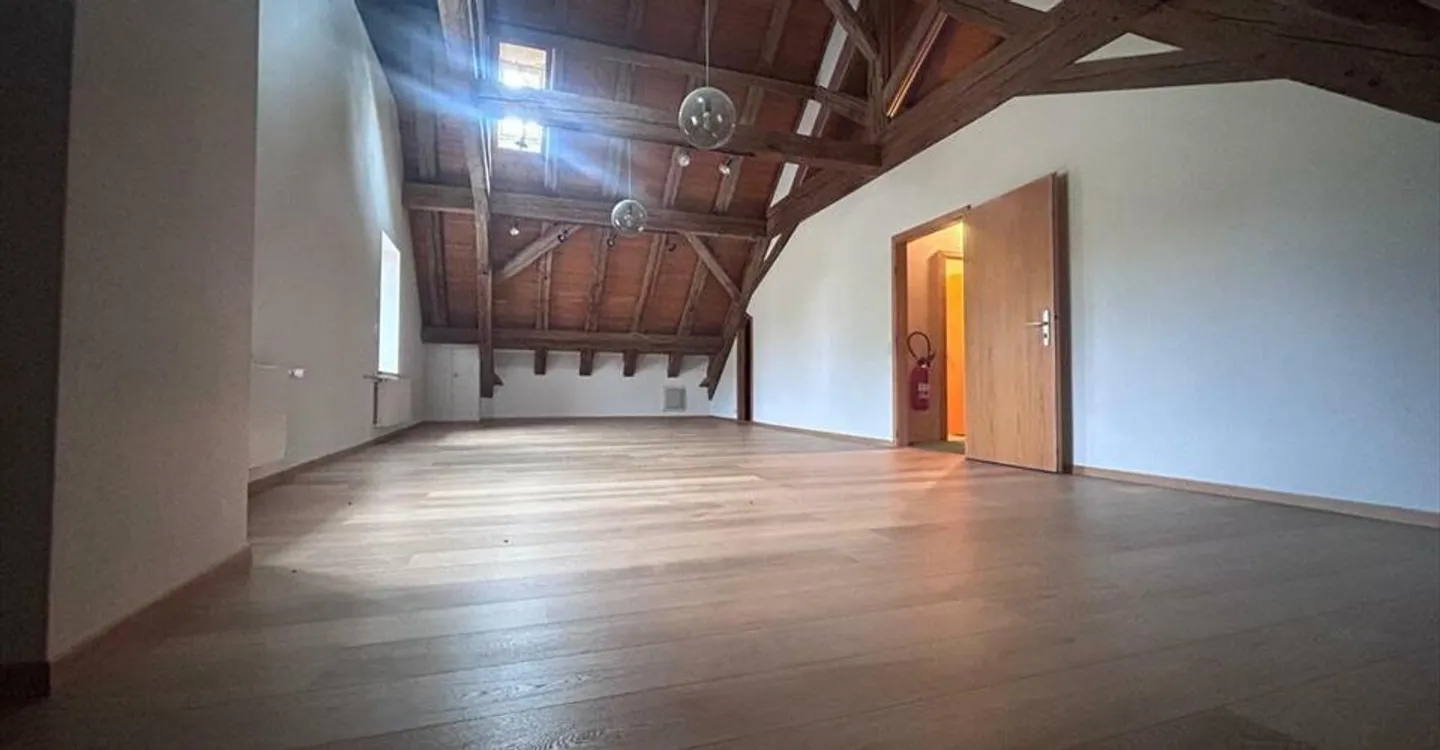 Mischgenutztes Gebäude mieten - Foto 6 von 11