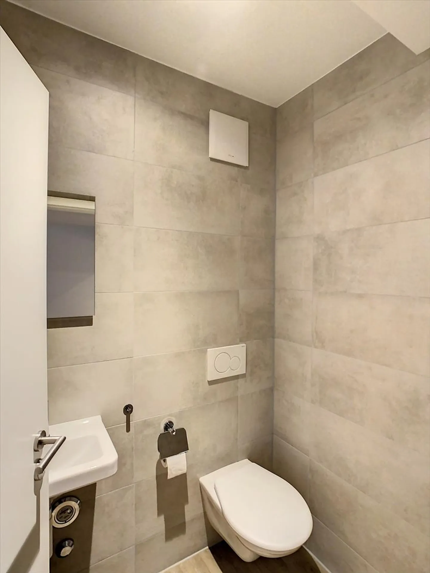 ESCLUSIVITÀ - Incantevole appartamento nel centro di Aubonne - Foto 9 di 11