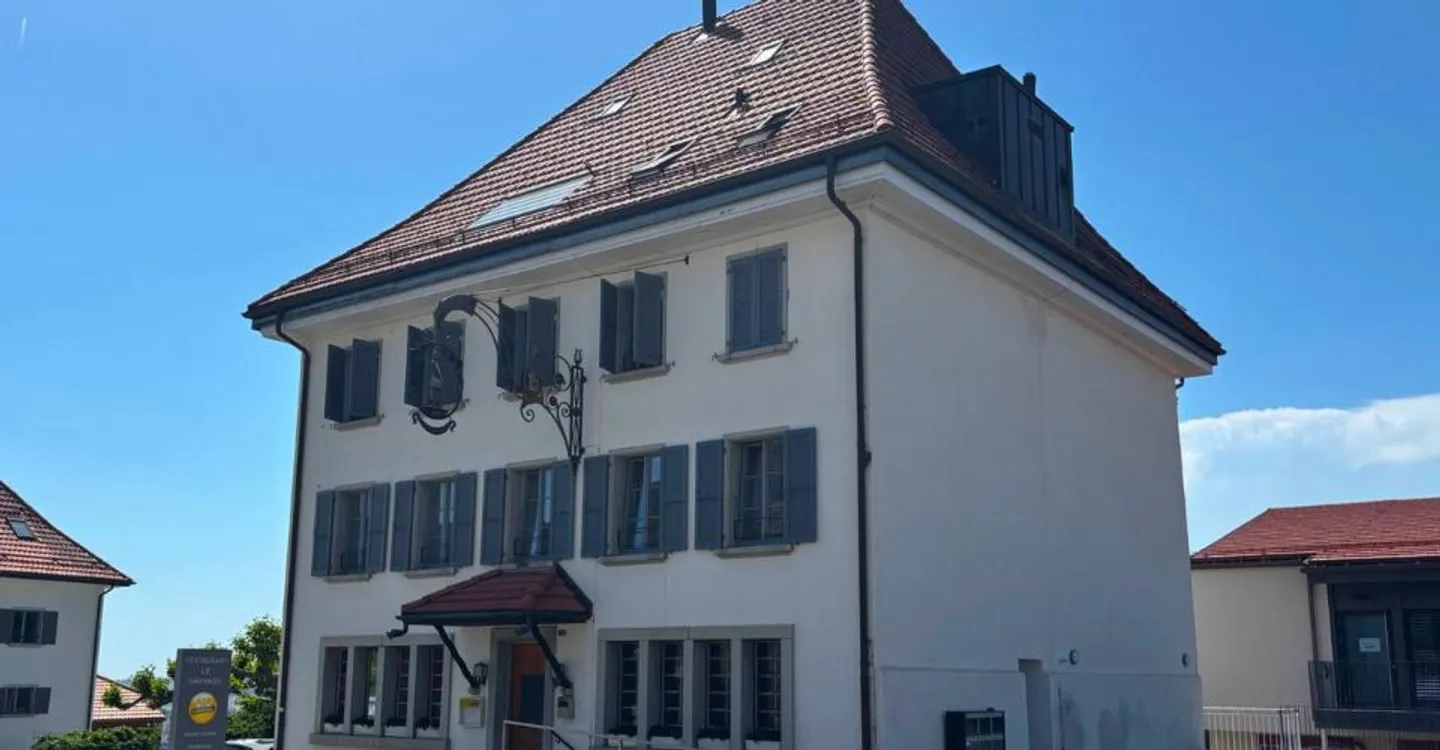 Bistro Charmant avec Terrasse - Photo 1 sur 7