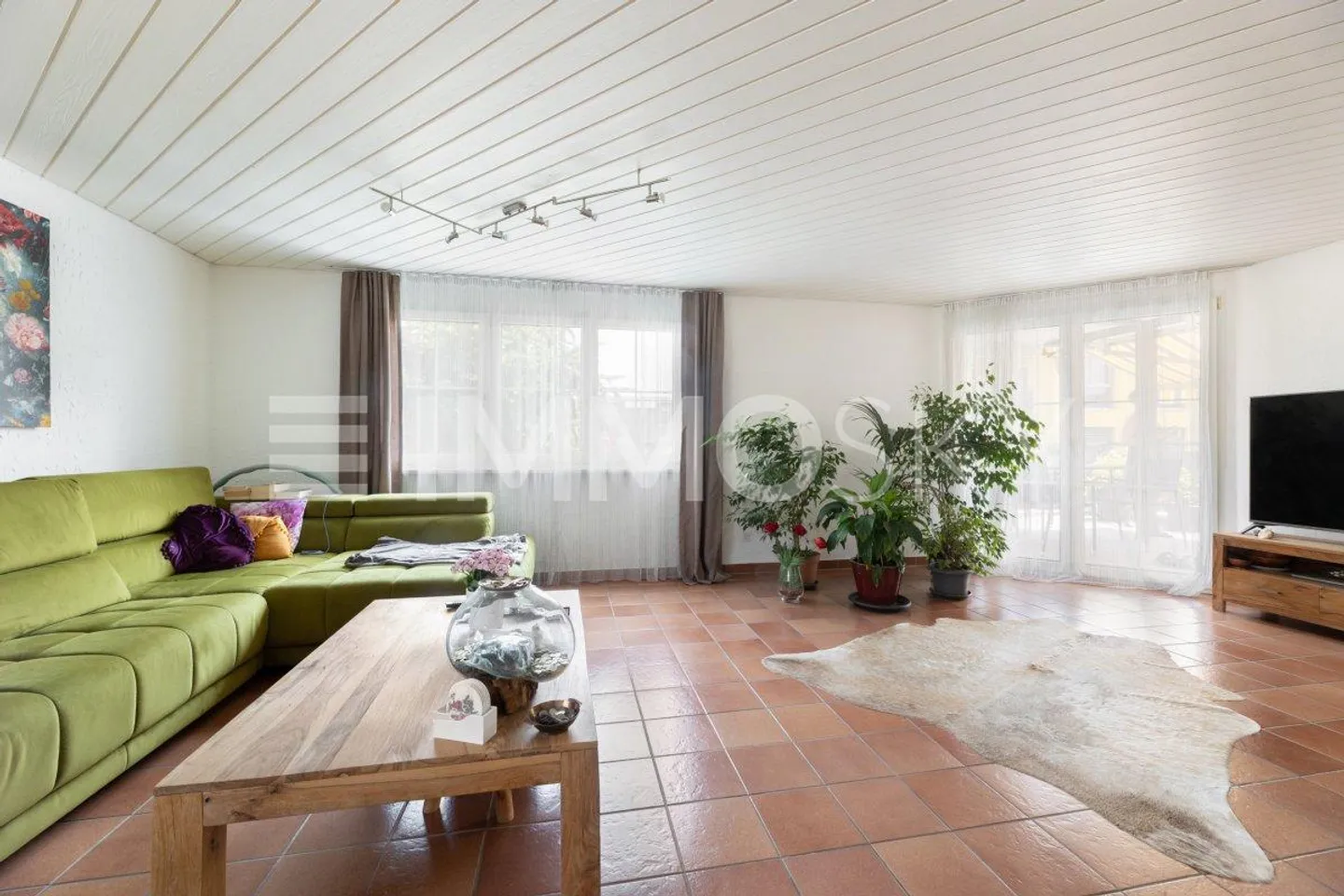 Space Wonder Perfect for Families - Photo 1 of 5