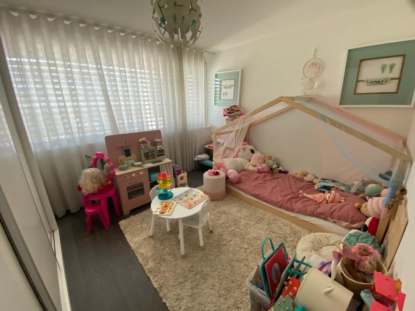 Appartement en attique avec 4,5 pièces et terrasse de 33m2 à Echandens - Photo 6 sur 8