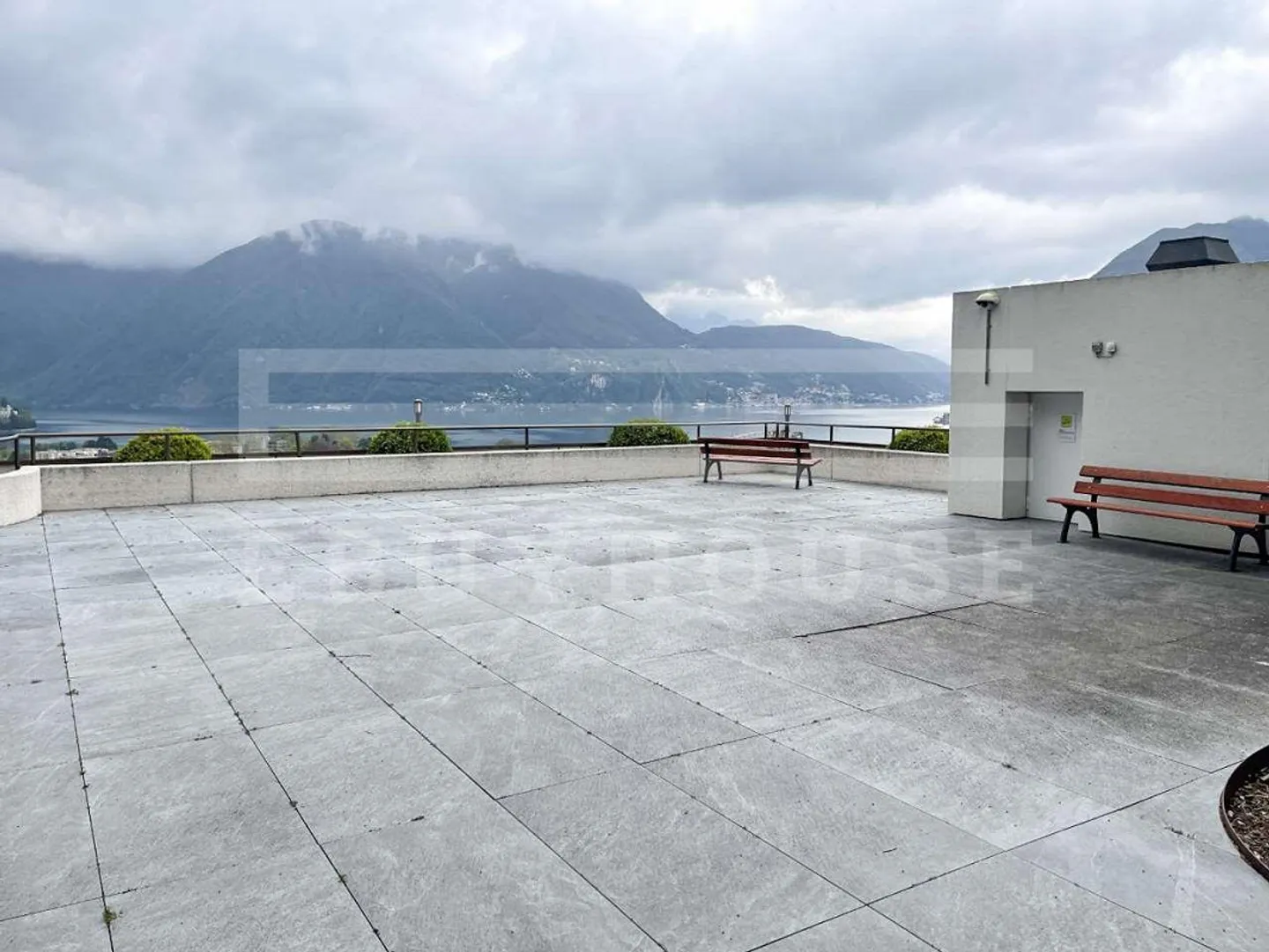 PENTHOUSE SURROUNDED BY GREENERY WITH LAKE VIEW - Photo 4 of 13