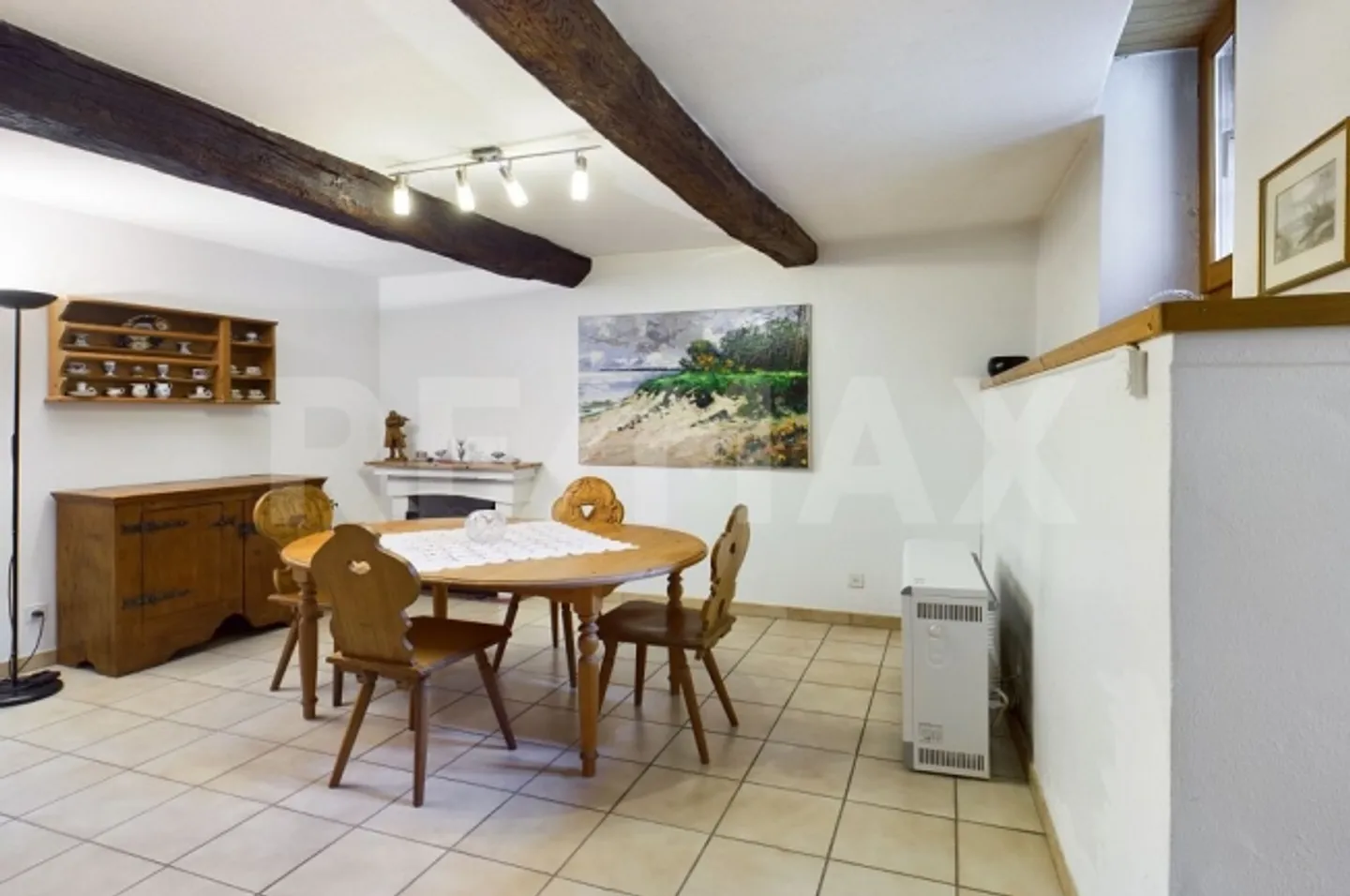 Casa affascinante e spaziosa con vista aperta - Foto 6 di 13