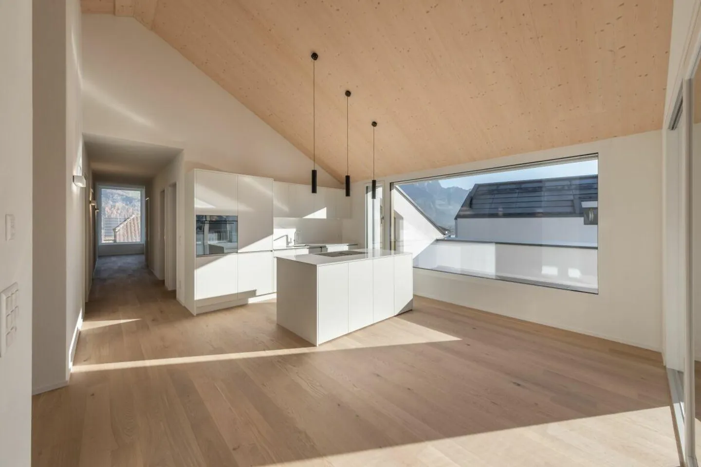 Appartamento familiare luminoso in un quartiere tranquillo - Foto 1 di 13