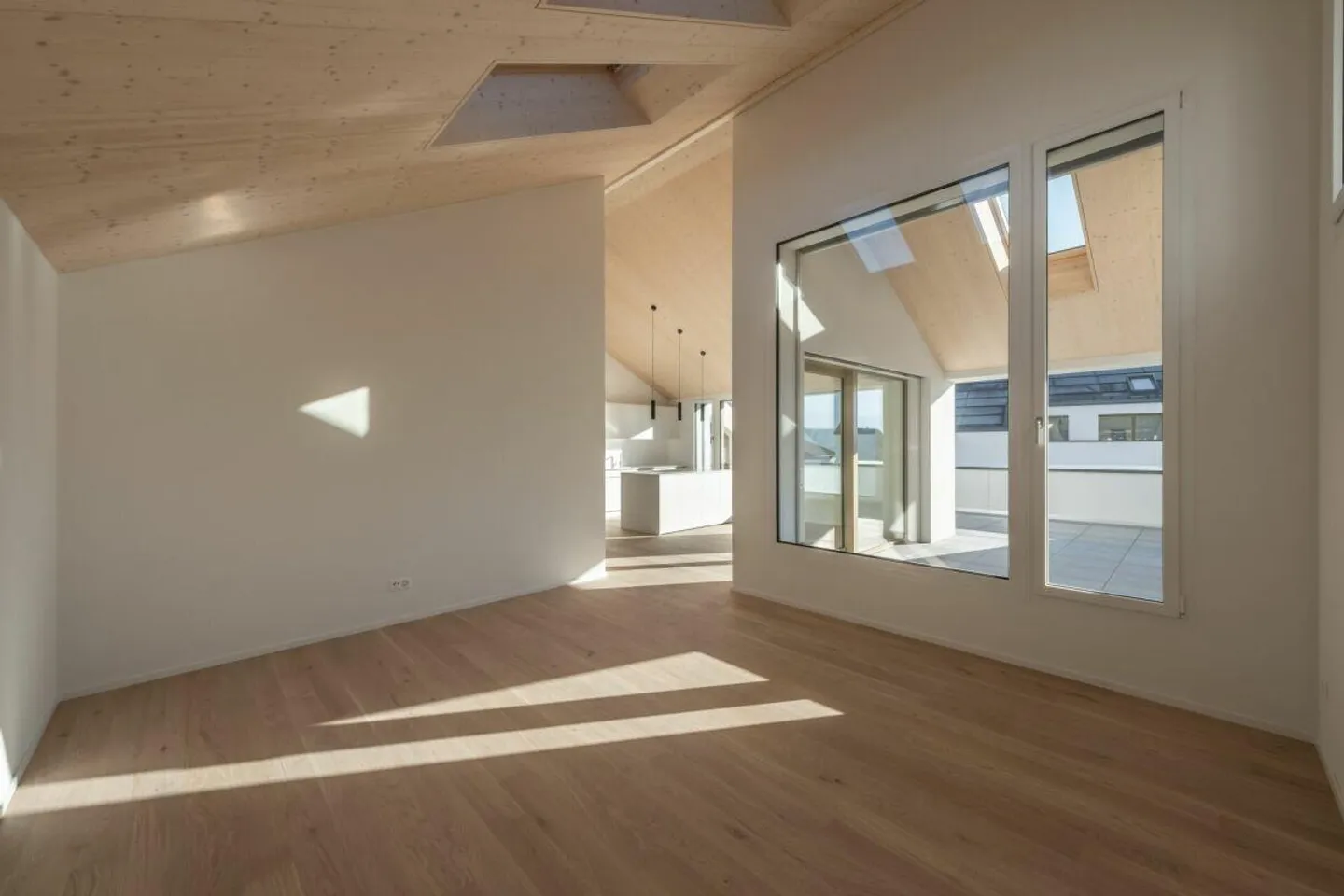 Appartamento familiare luminoso in un quartiere tranquillo - Foto 3 di 13