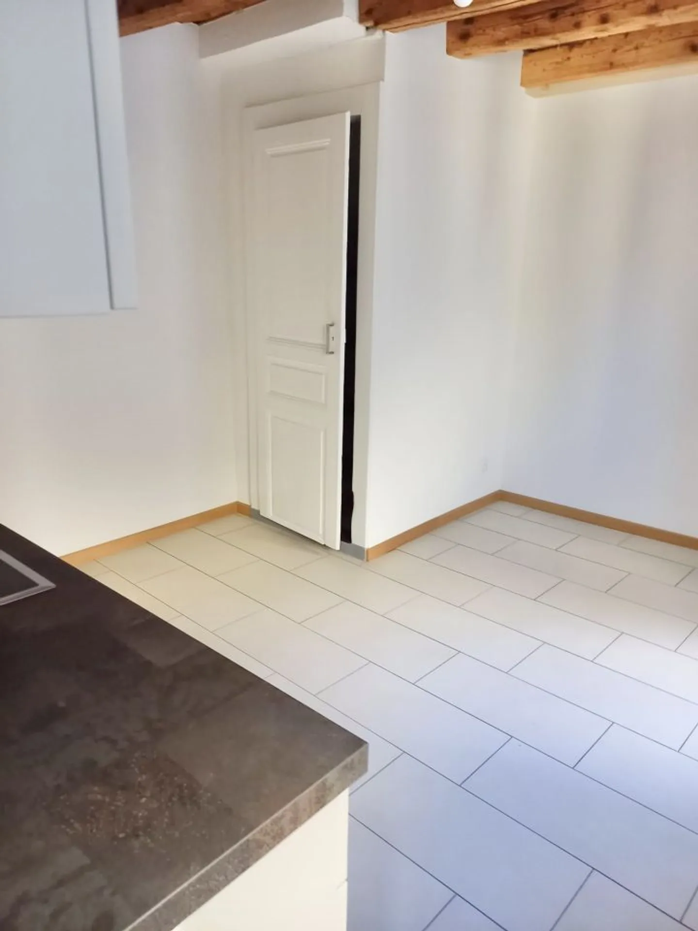 Magnificent 3-room duplex at the gates of Aubonne - Photo 4 of 11