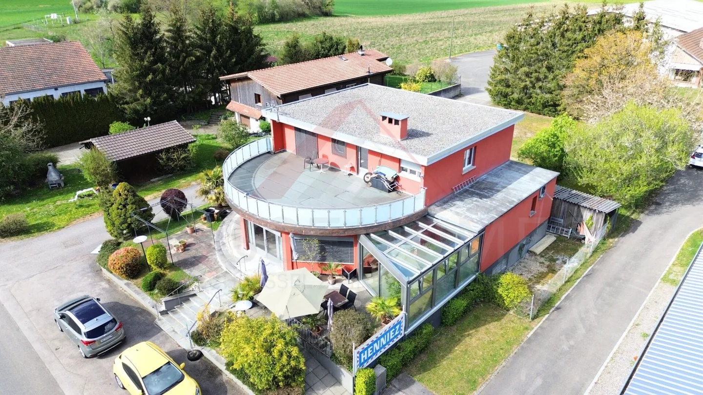 Residential and commercial property in Fahy (JU) - Charm and potential for living and working in the same place - Photo 1 of 24
