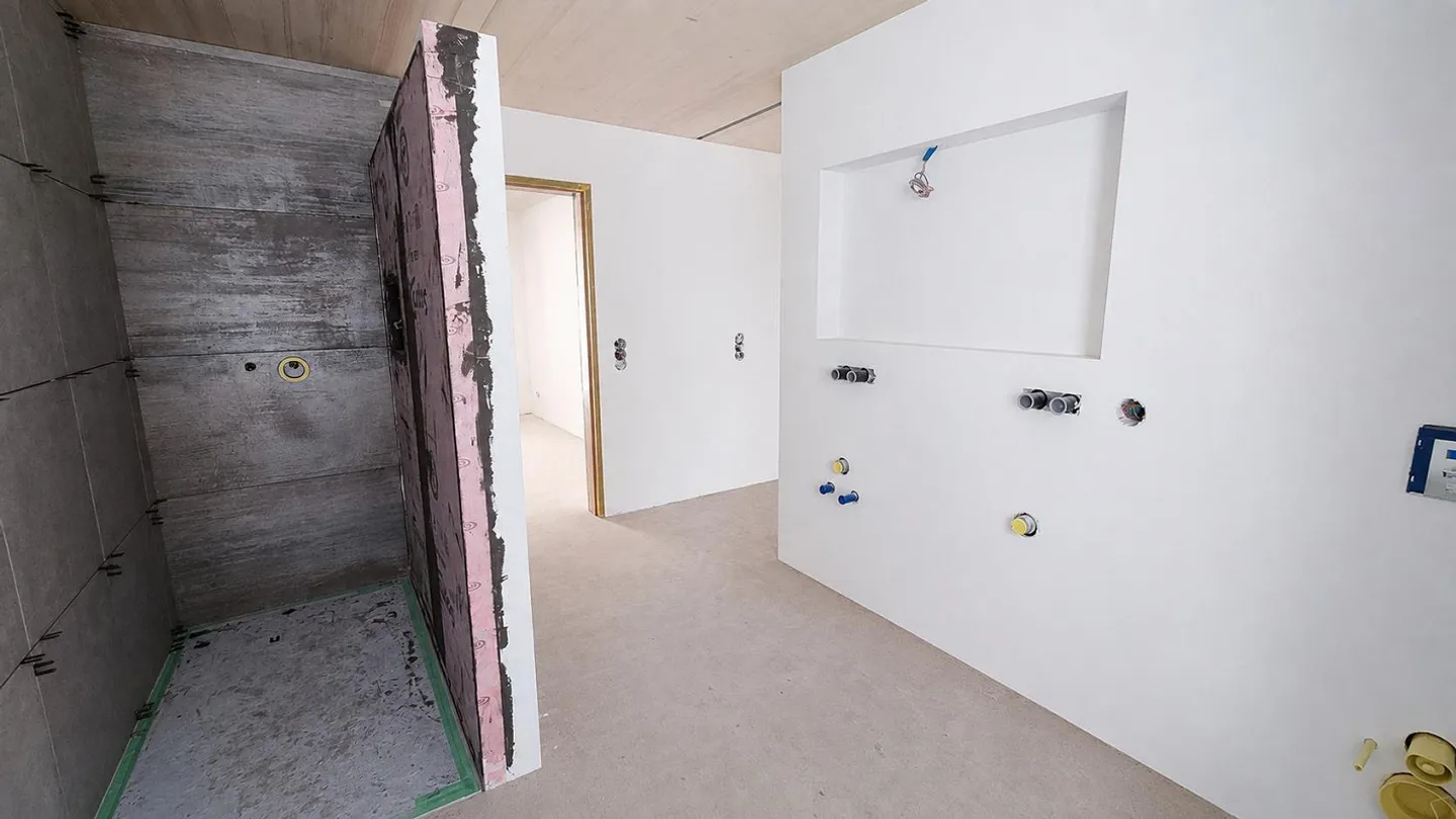 Prima locazione: Appartamento giardino esclusivo di 3,5 stanze con comfort moderno - Foto 4 di 11