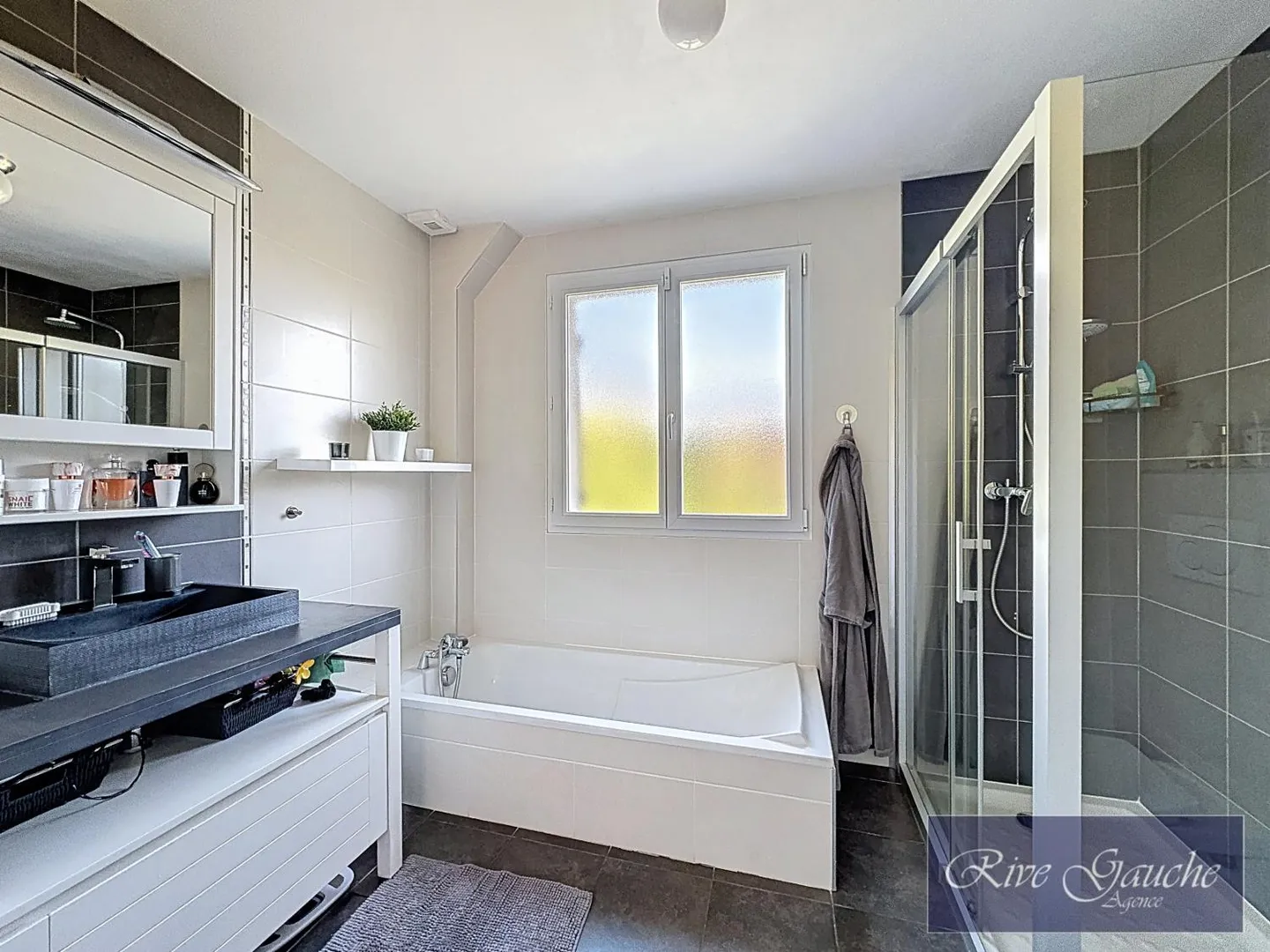 Villa d'architecte avec 5 chambres (F-74) - Photo 12 sur 13