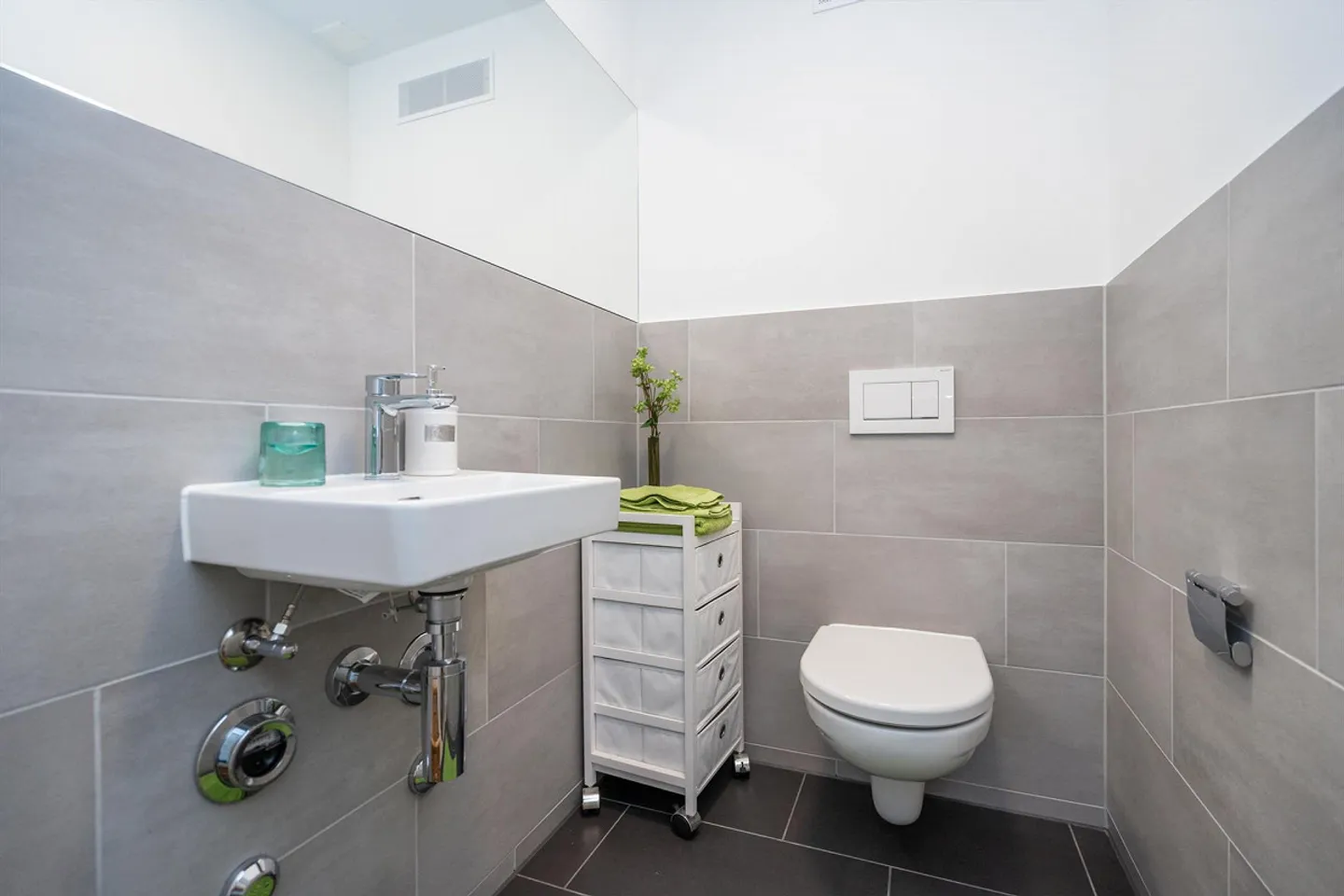 Estate, sole, casa: Appartamento affascinante cerca nuovo inquilino dal 01.0... - Foto 10 di 12